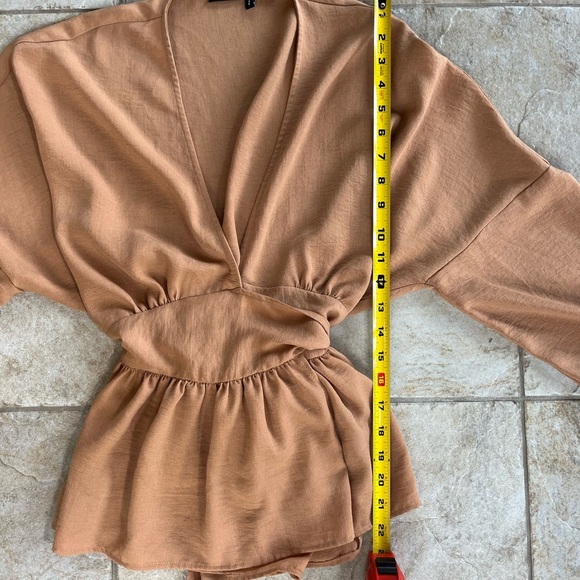 ASOS Design Tan Peplum Wrap Top US 6 Deep V Neck Long Sleeve Boho Fall Romantic - Picture 10 of 10